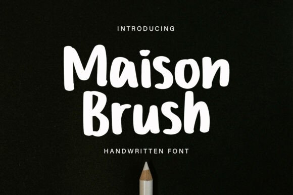 A Real Designer’s Take on the Maison Brush Typeface